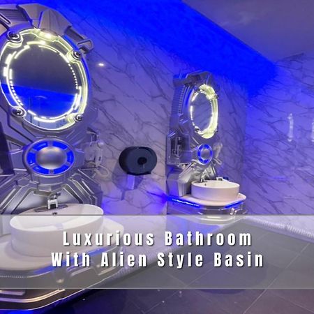 Pera Space Capsule Hotel Phuket Eksteriør billede